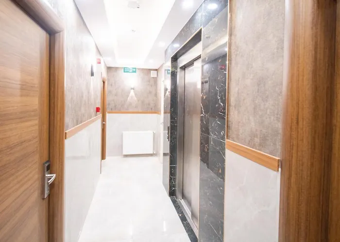 Zirvesta Hotel Istanboel