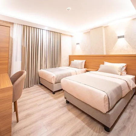 Zirvesta Hotel